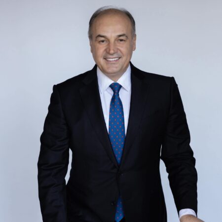 Prof. Dr. Enver Hoxhaj
